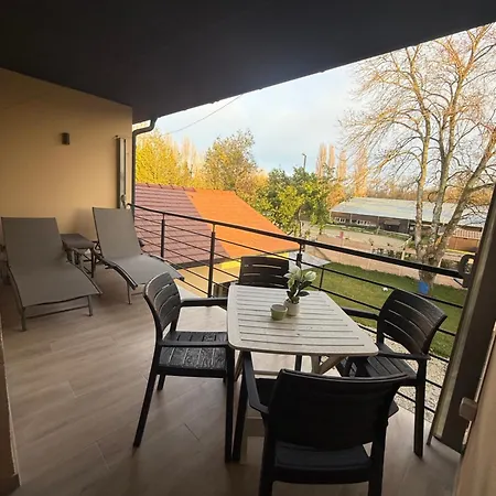 Lägenhet Terrasse Et Vue Campagne - Foret A 5 Min Feucherolles